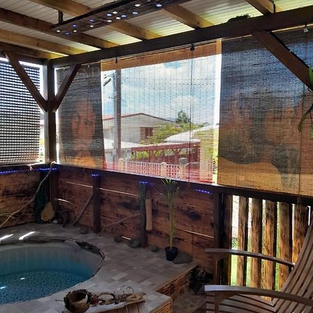 Kami Lodge F3 Jacuzzi Riviere-Salee Екстериор снимка