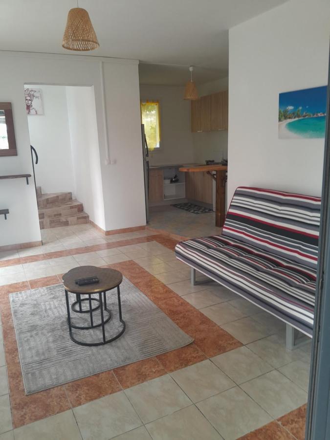 Kami Lodge F3 Jacuzzi Riviere-Salee Екстериор снимка