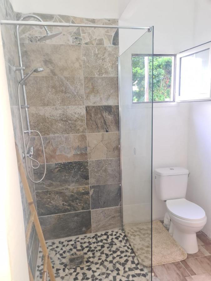 Kami Lodge F3 Jacuzzi Riviere-Salee Екстериор снимка